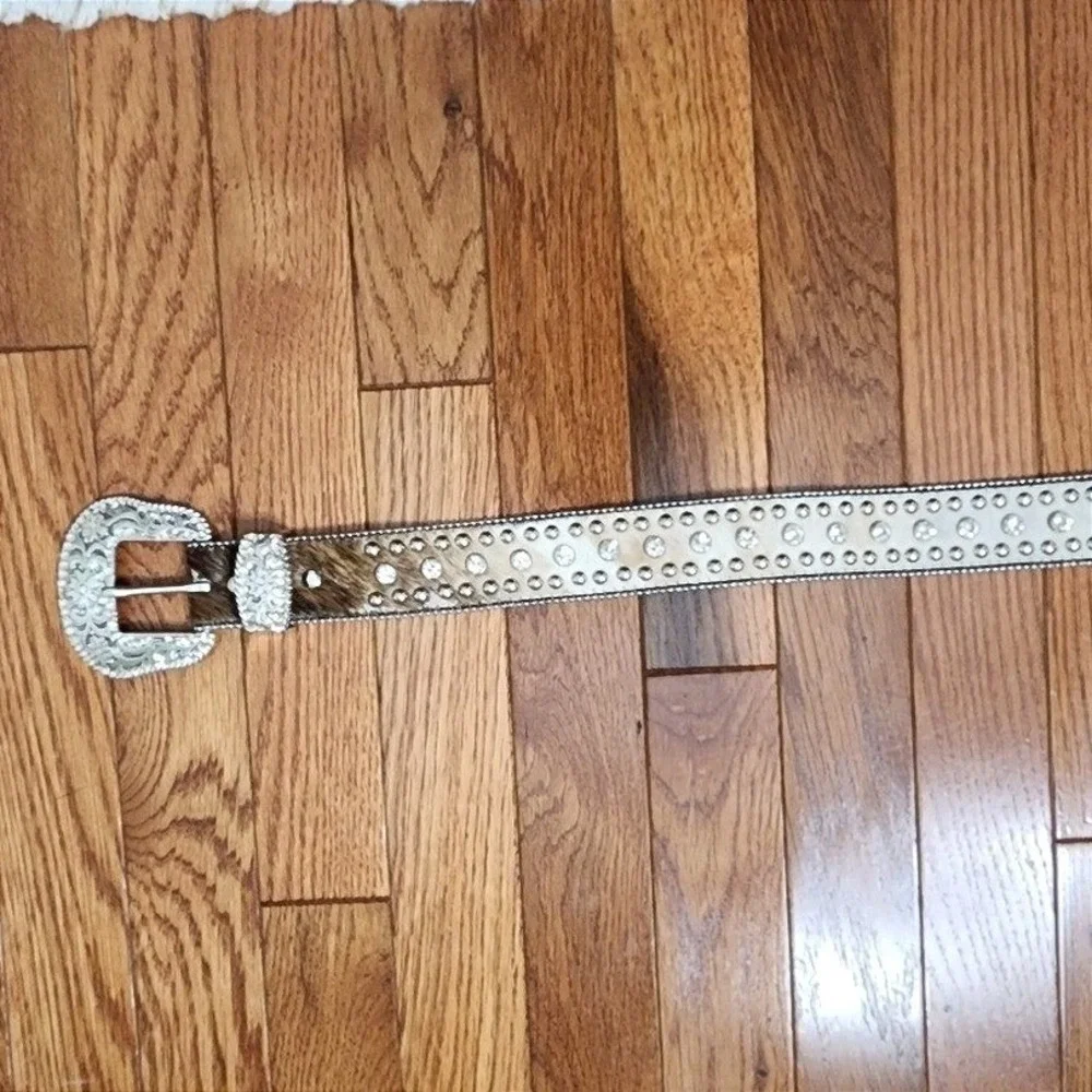 Vintage Nocona Belt Co Rhinestone Genuine‎ Leather Western Belt Silver Calf Hair